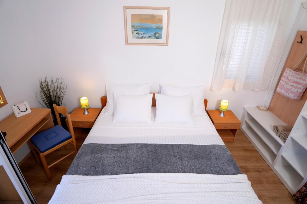 חוואר Novak Guesthouse - Zf Hvar מראה חיצוני תמונה